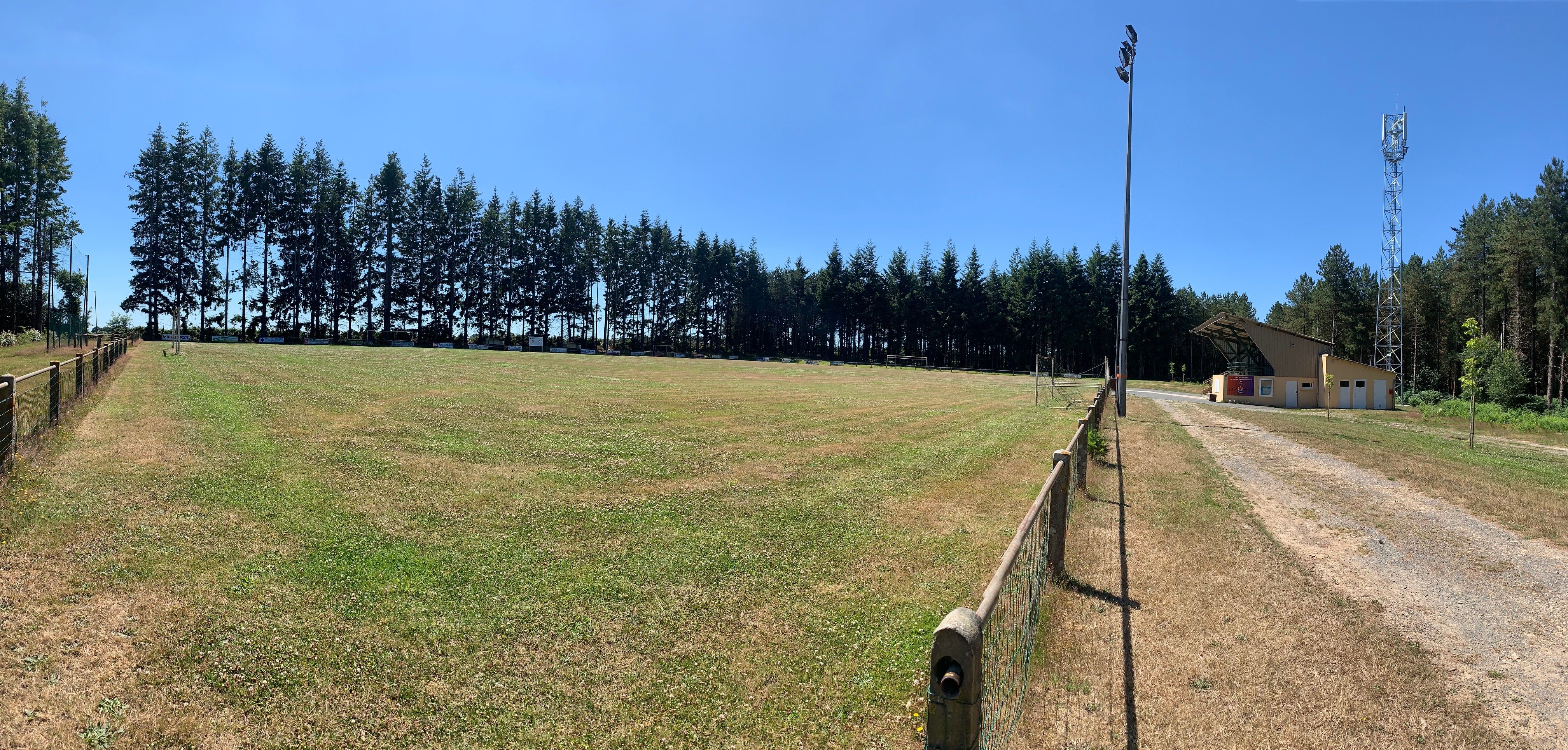Stade de football